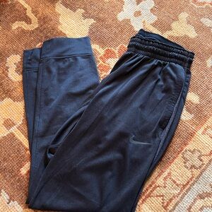 Nike Men's Dark Gray Sweatpants